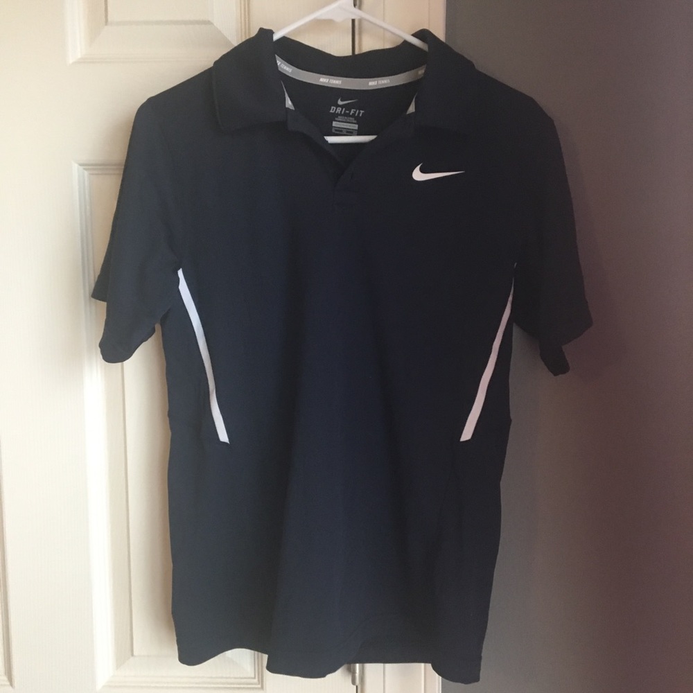 Nike Boys Youth XL Dri-Fit Dress Shirt
